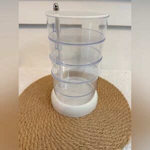 4/$25 • Tita 360 Spinning Jewelry Box/Organizer
